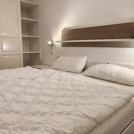 444 Апартаменты Хоегайс